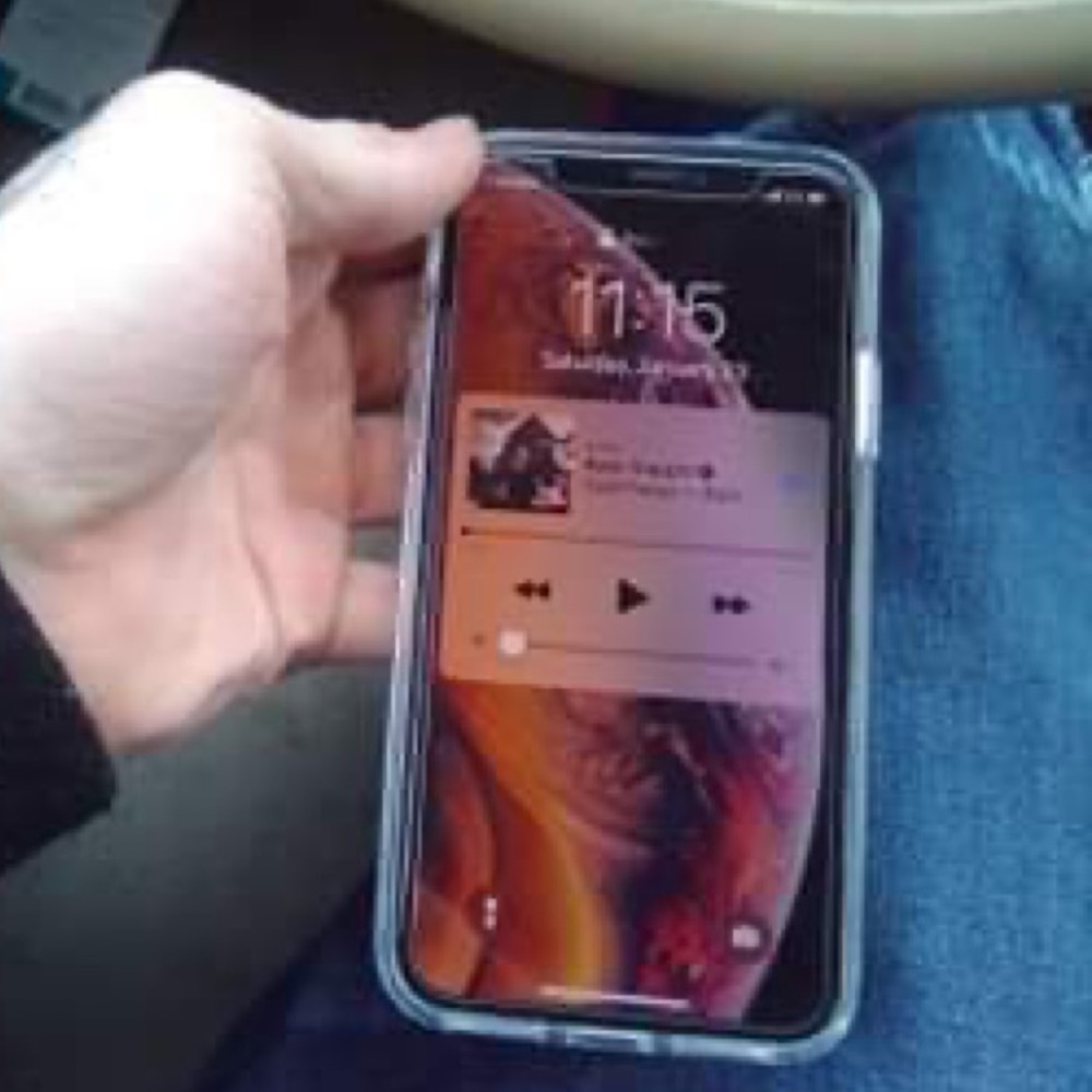 iPhone XS